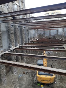 روش مهار متقابل در گودبرداری؛ ویژگی‌ها، مزایا و محدودیت‌ها